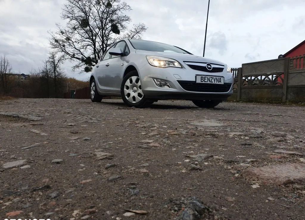 Opel Astra cena 24800 przebieg: 43000, rok produkcji 2010 z Sierpc małe 466